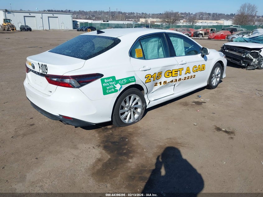 2021 Toyota Camry Le