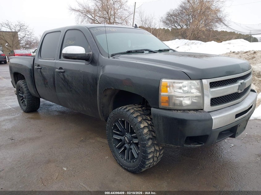 3GCPCSE03BG337514 2011 Chevrolet Silverado 1500 Lt auction photo 1