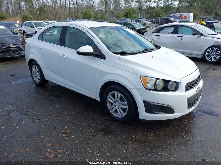 1G1JC5SH0C4106160 CHEVROLET SONIC Photo 1