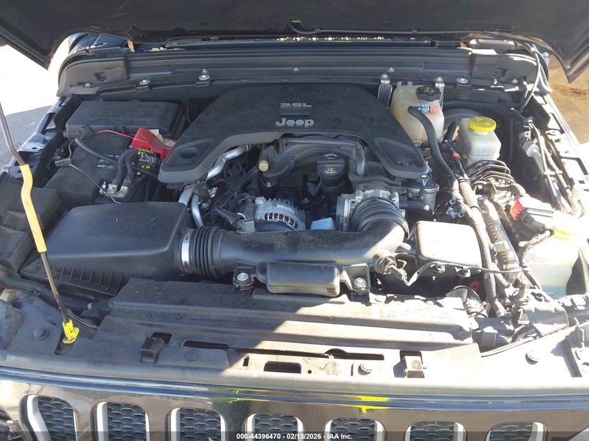 2019 Jeep Wrangler Unlimited Sahara 4X4 VIN: 1C4HJXEGXKW615363 Lot: 44396470