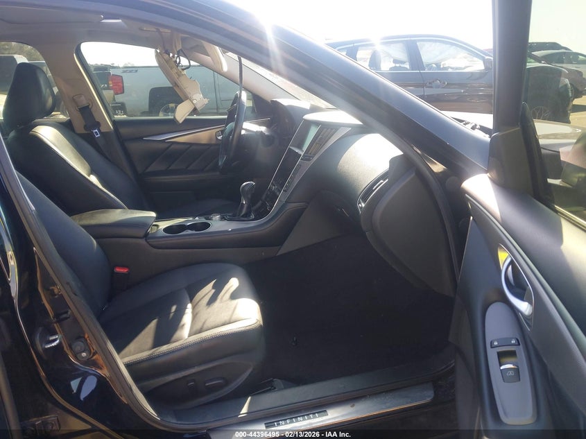 2016 Infiniti Q50 3.0T Premium