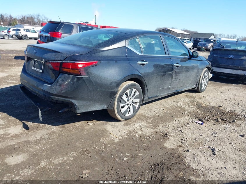 2023 Nissan Altima S Fwd