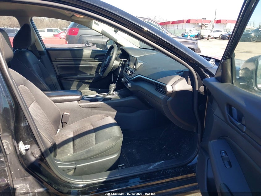 2023 Nissan Altima S Fwd