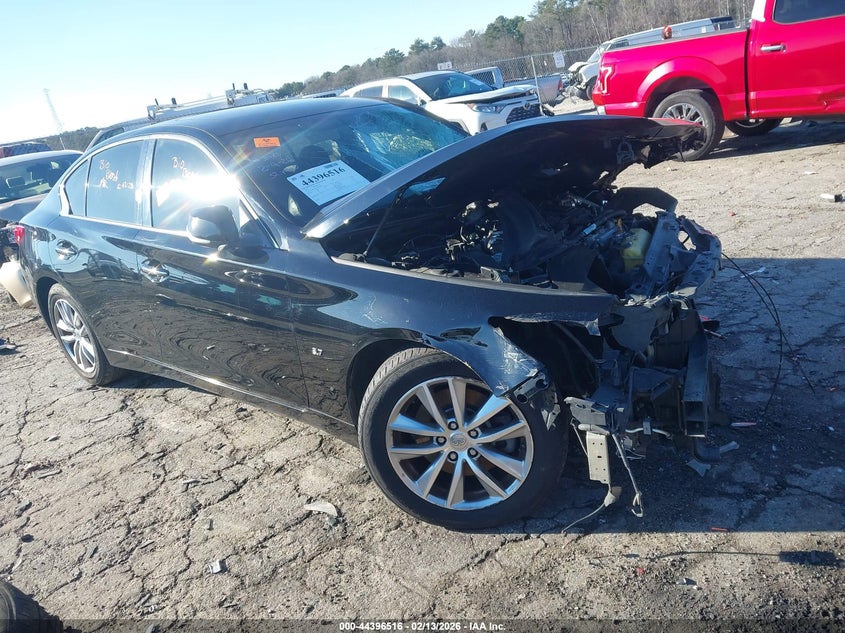 2014 Infiniti Q50 Premium