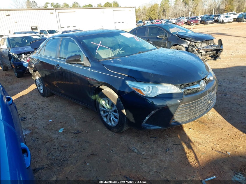 2016 Toyota Camry Le