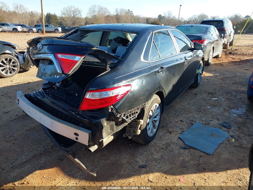 2016 Toyota Camry Le