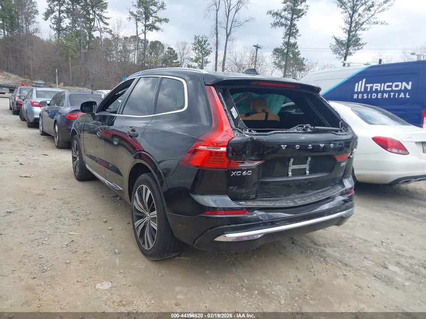 2022 Volvo Xc60 B5 Inscription