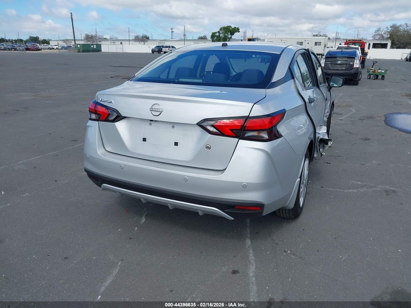 2025 Nissan Versa 1.6 S