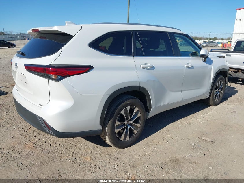 2023 Toyota Highlander Xle
