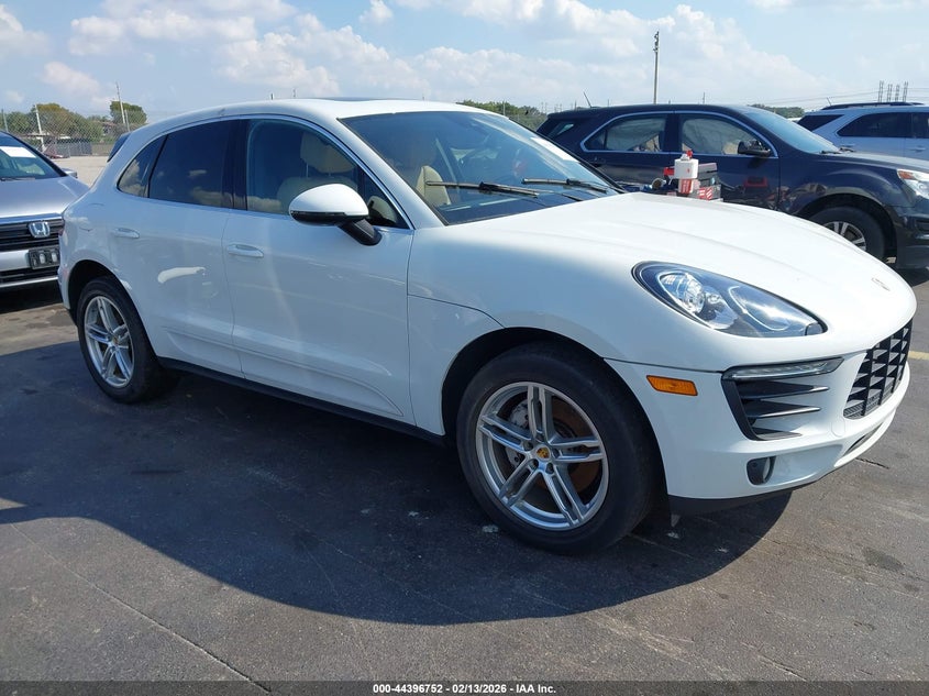 2017 Porsche Macan S