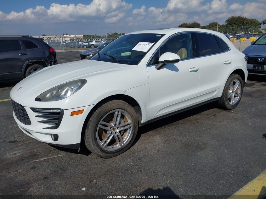 2017 Porsche Macan S