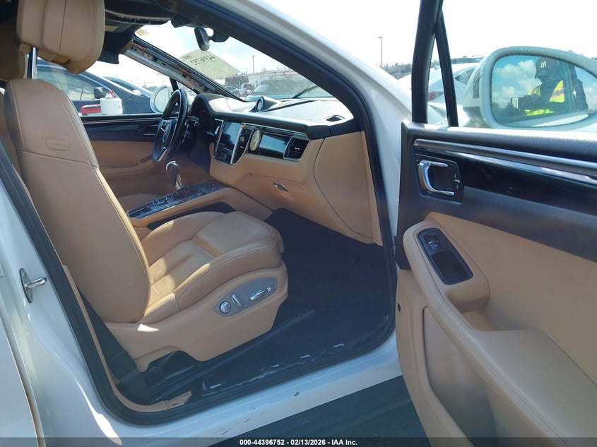 2017 Porsche Macan S