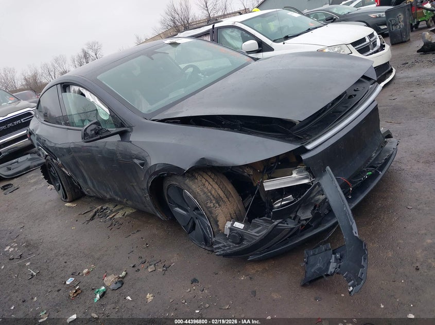 2026 Tesla Model Y Long Range Launch Series/Premium All-Wheel Drive