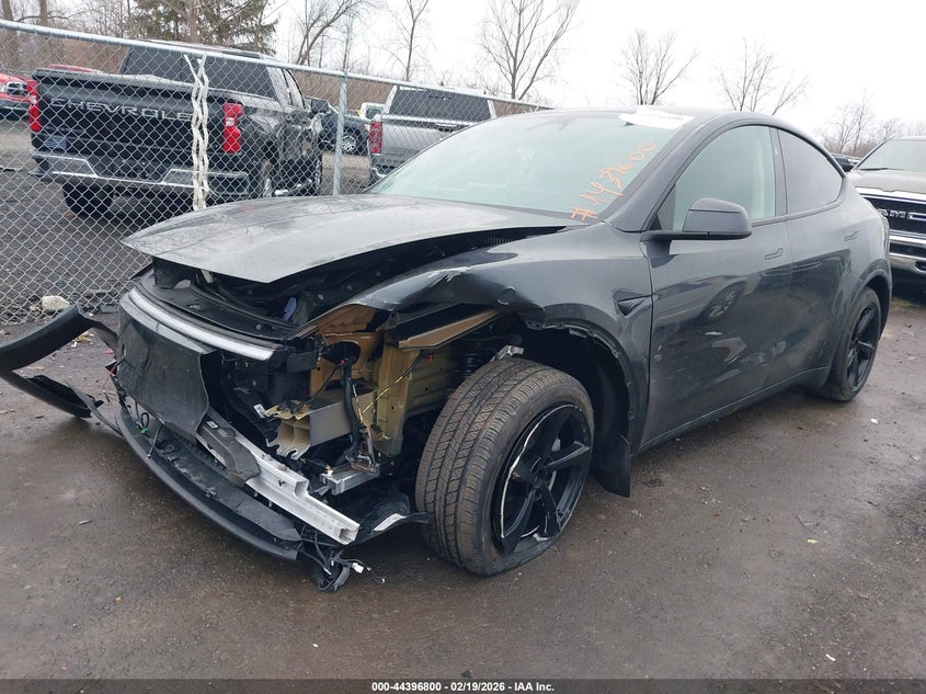 2026 Tesla Model Y Long Range Launch Series/Premium All-Wheel Drive