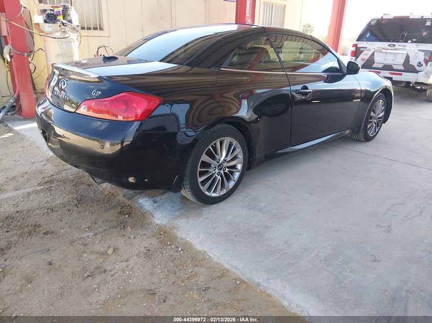 2011 Infiniti G37