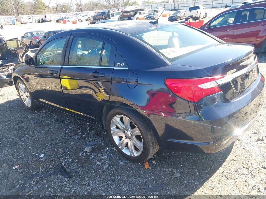 2012 Chrysler 200 Touring