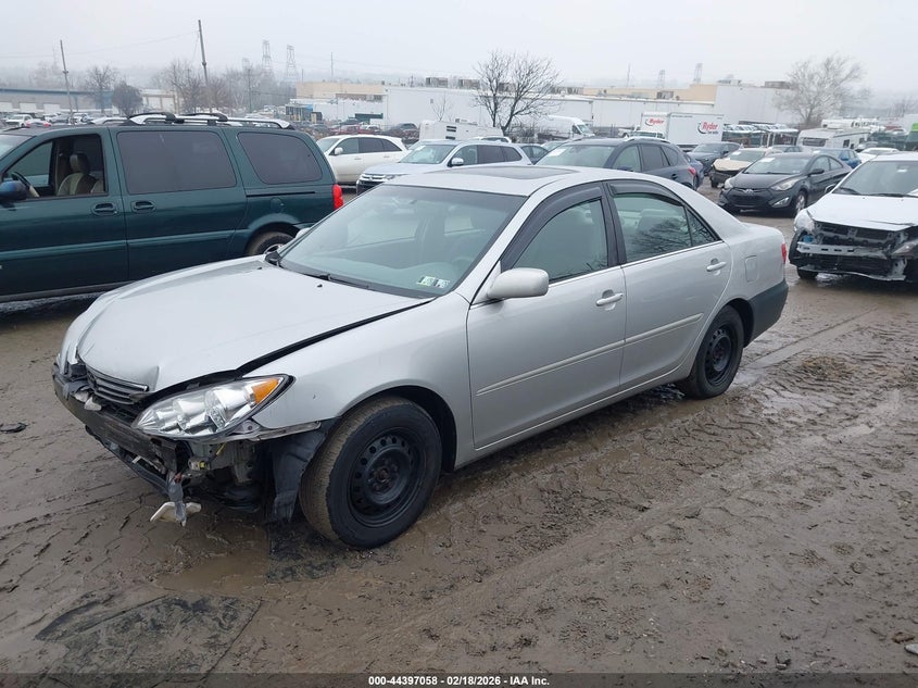 2005 Toyota Camry Le