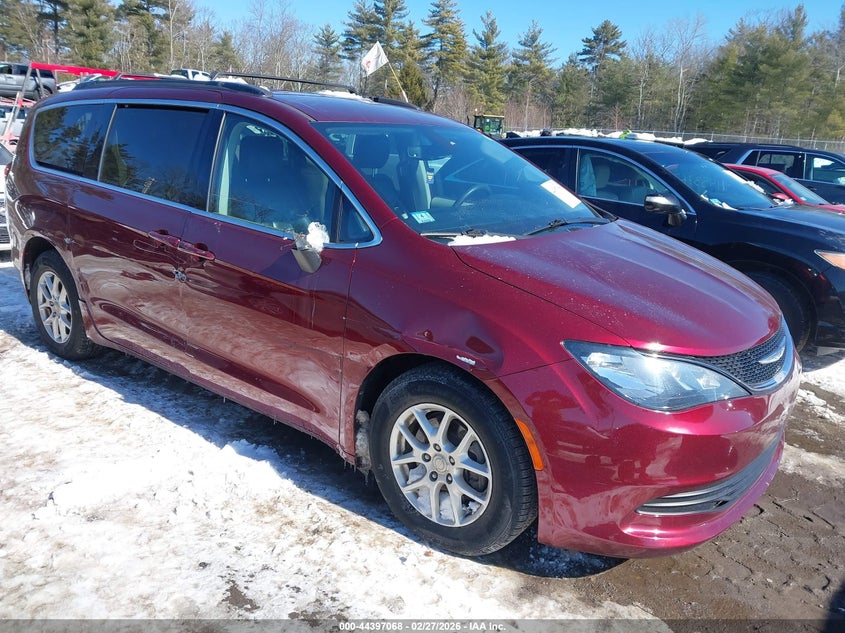 2020 Chrysler Voyager Lxi