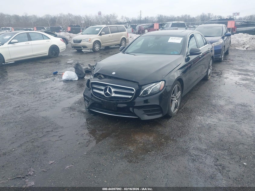 2017 Mercedes-Benz E 300 4Matic