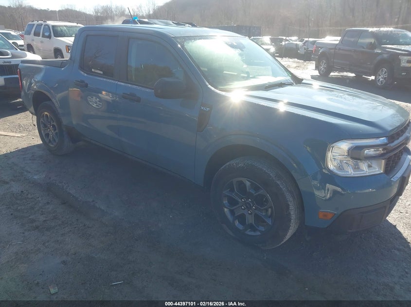 2023 Ford Maverick Xlt