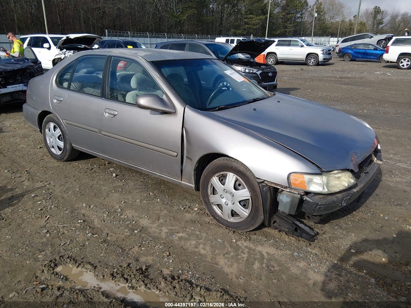 2001 Nissan Altima Gxe