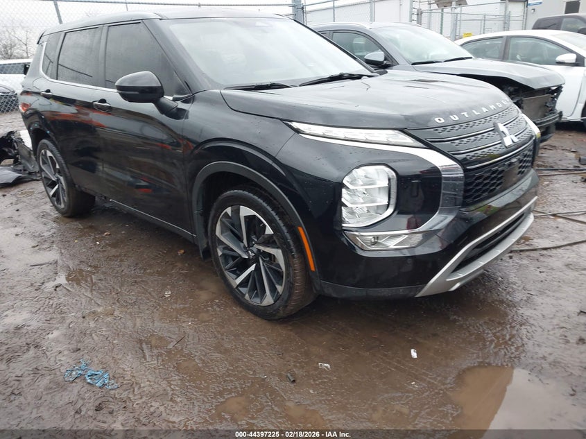 2022 Mitsubishi Outlander Black Edition S-Awc/Se 2.5 S-Awc/Se Launch Edition S-Awc