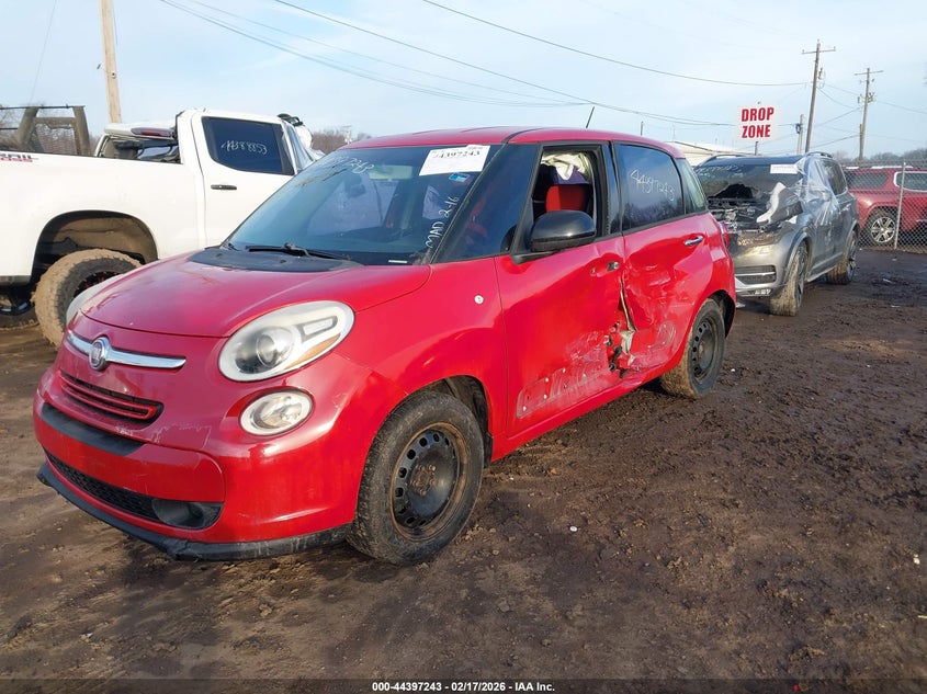 2014 FIAT 500L auction photo 2