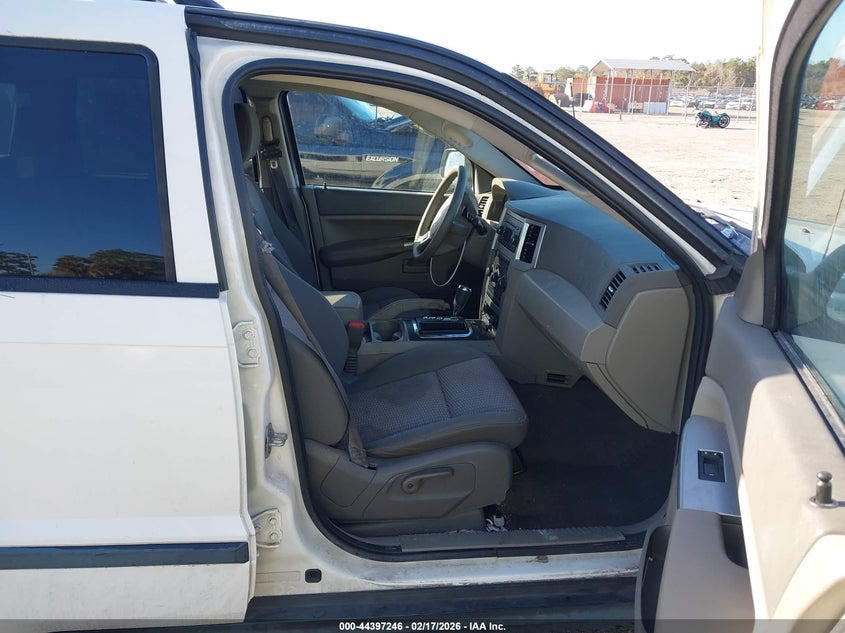 2008 Jeep Grand Cherokee Laredo