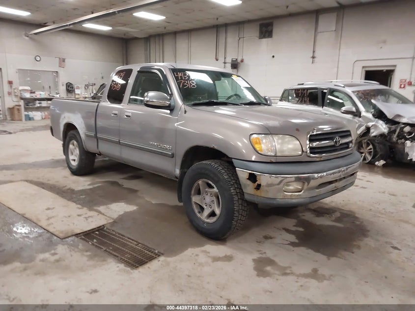 2000 TOYOTA TUNDRA SR5 V8