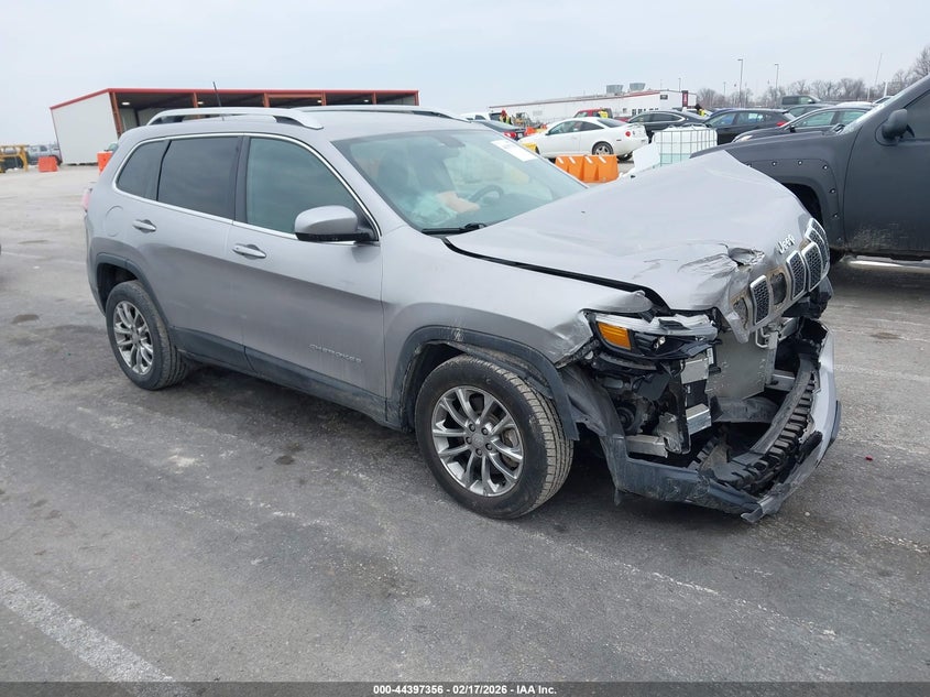 2019 Jeep Cherokee Latitude Plus Fwd