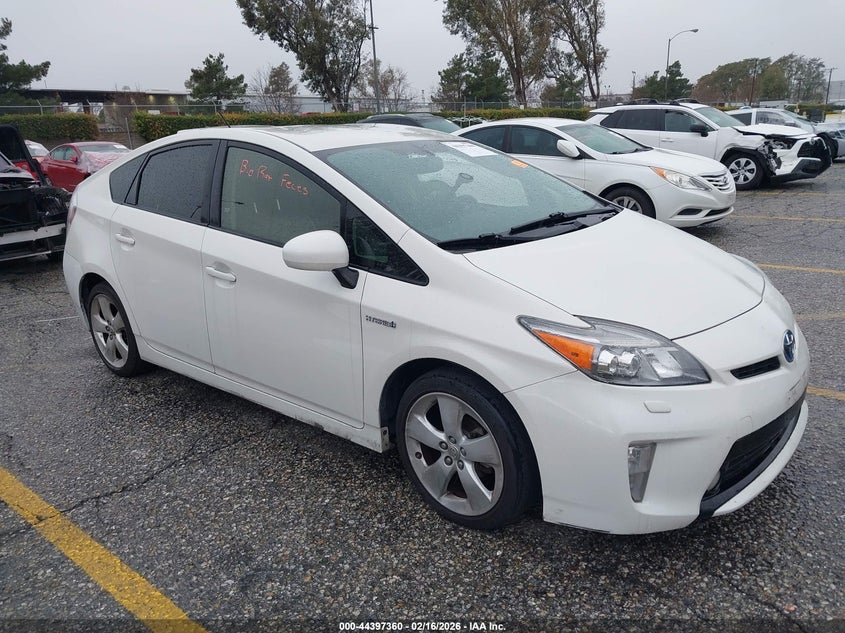 2013 TOYOTA PRIUS FIVE