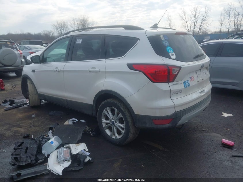 2019 Ford Escape Sel