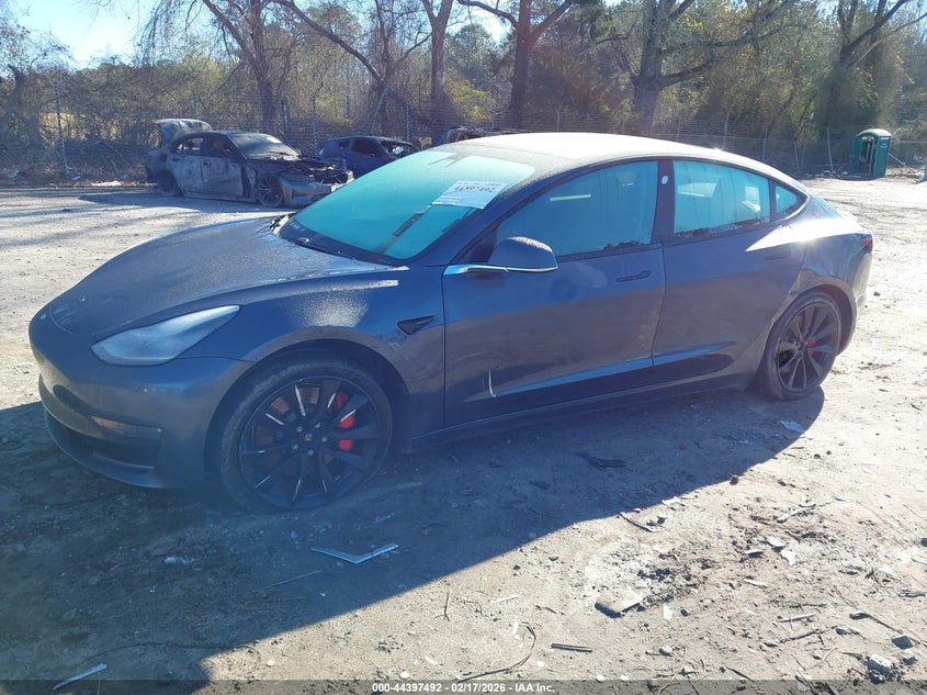 Vin: 5yj3e1eb4jf105898, lot: 44894059, tesla model 3 long range/performance 20182