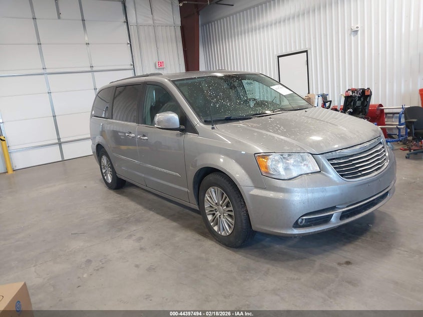 2016 Chrysler Town & Country Touring-L Anniversary Edition