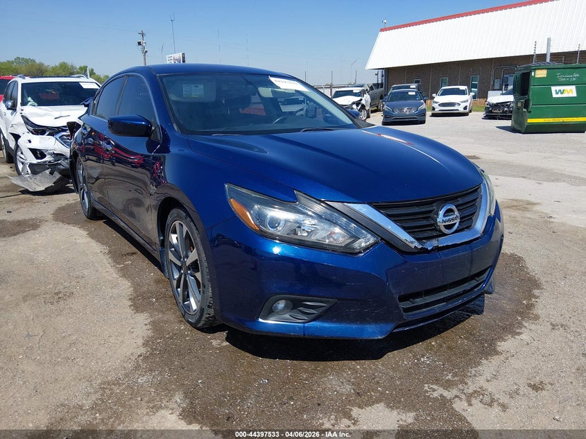 2016 Nissan Altima 2.5 Sr