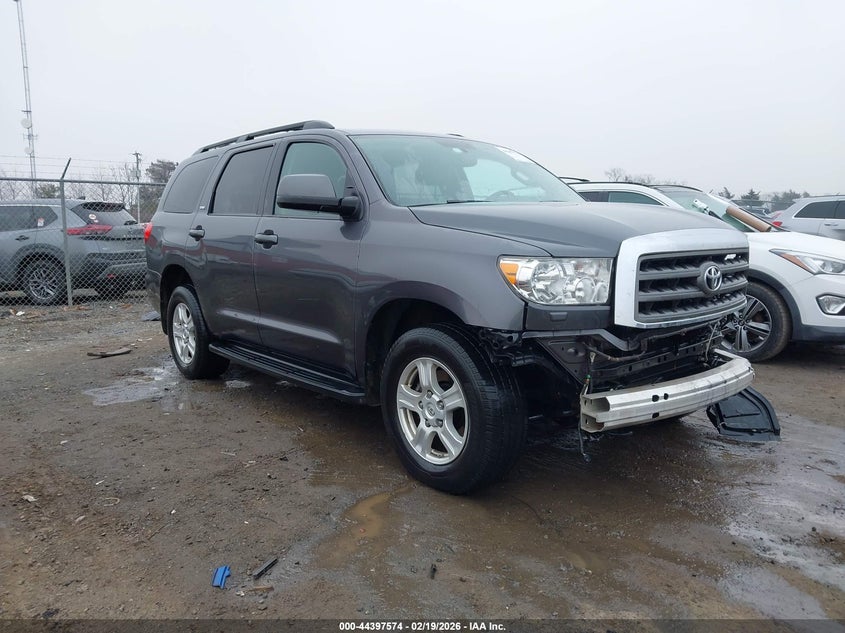 2017 Toyota Sequoia Sr5