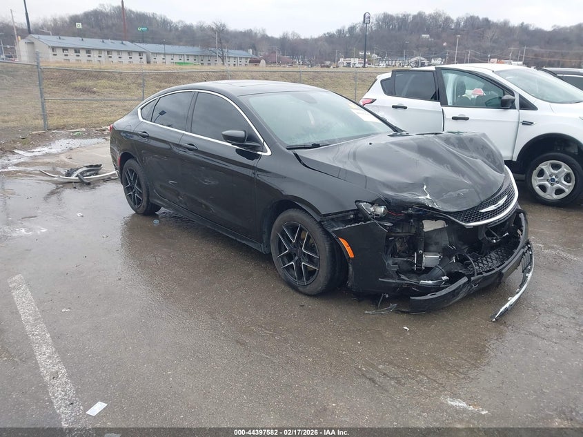 2016 Chrysler 200 Limited