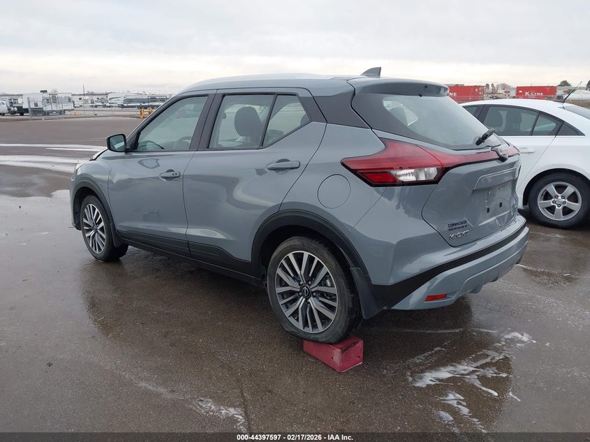 2024 Nissan Kicks Sv Xtronic Cvt