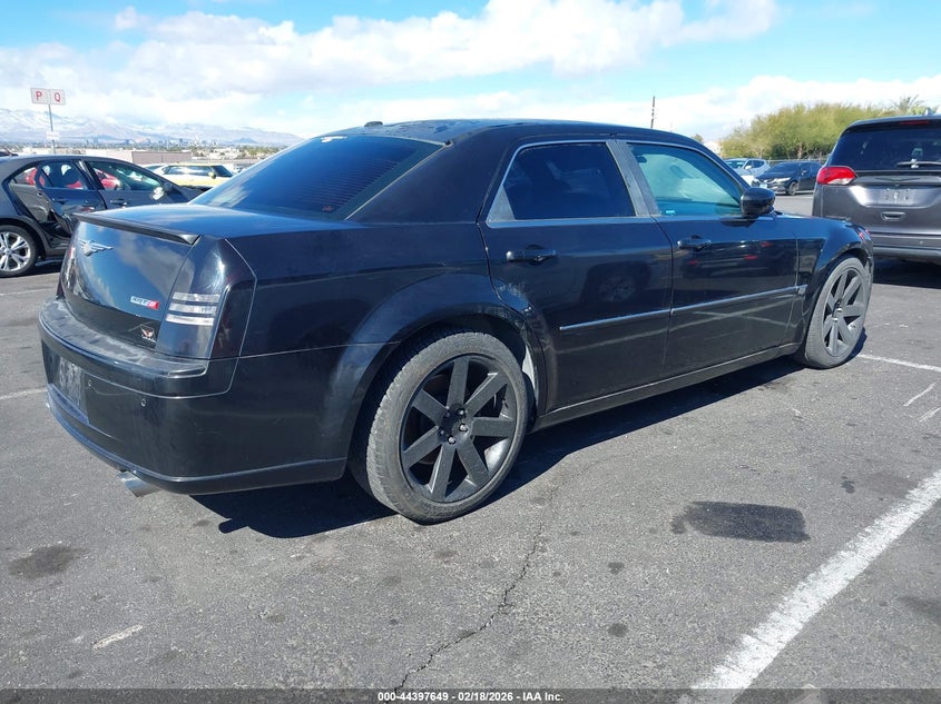 2006 Chrysler 300C Srt8