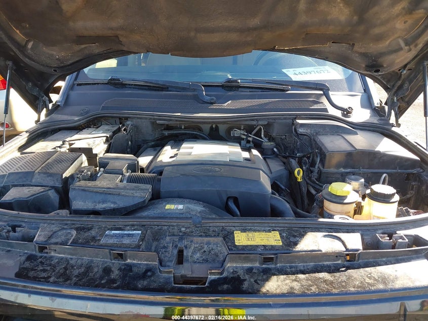 2008 Land Rover Lr3 V8 Se VIN: SALAE254X8A463226 Lot: 44397672