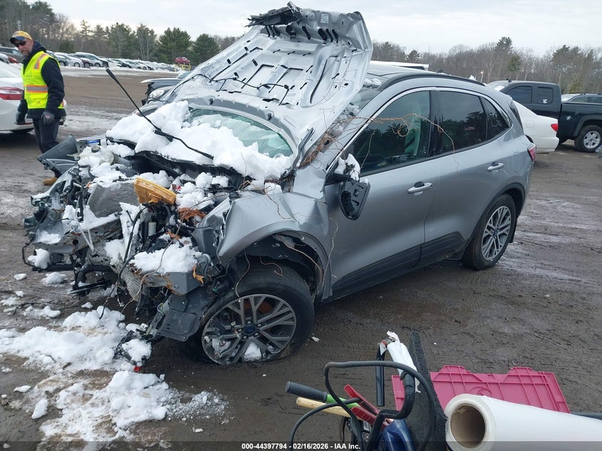 2021 Ford Escape Sel