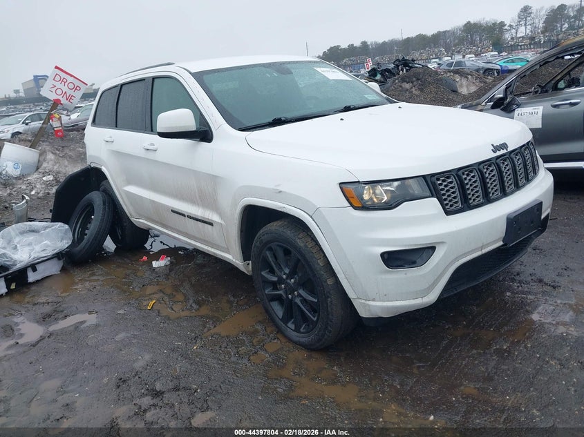 2021 Jeep Grand Cherokee Laredo X 4X4