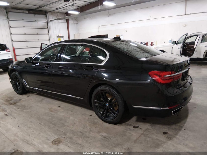 2016 BMW 750I xDrive