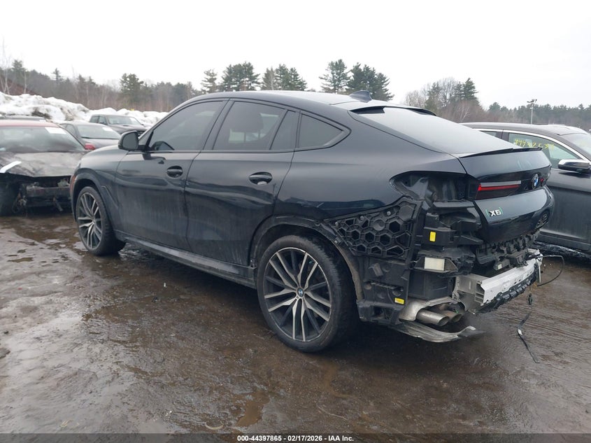 2020 BMW X6 M50I