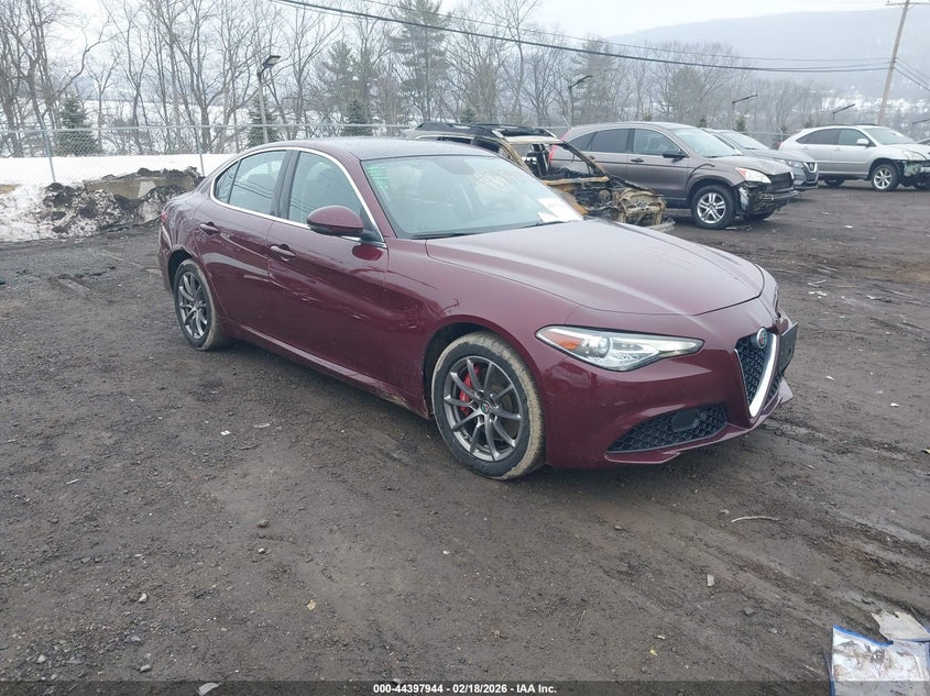 ZARFAEDN6J7594523 ALFA ROMEO GIULIA Photo 1