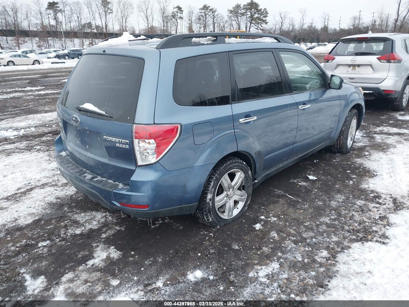 2010 SUBARU FORESTER auction photo 4