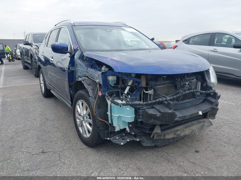 2020 Nissan Rogue Sv Fwd