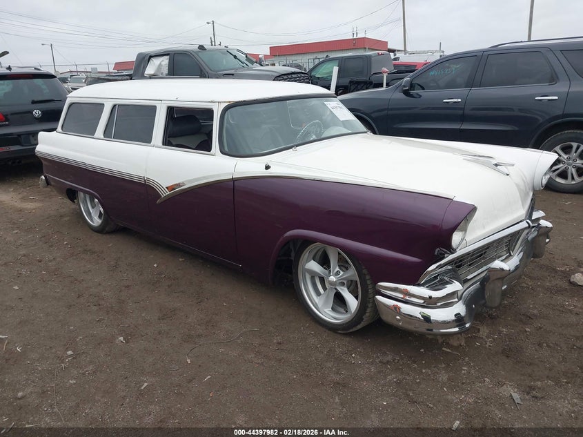 1956 Ford Country Squair