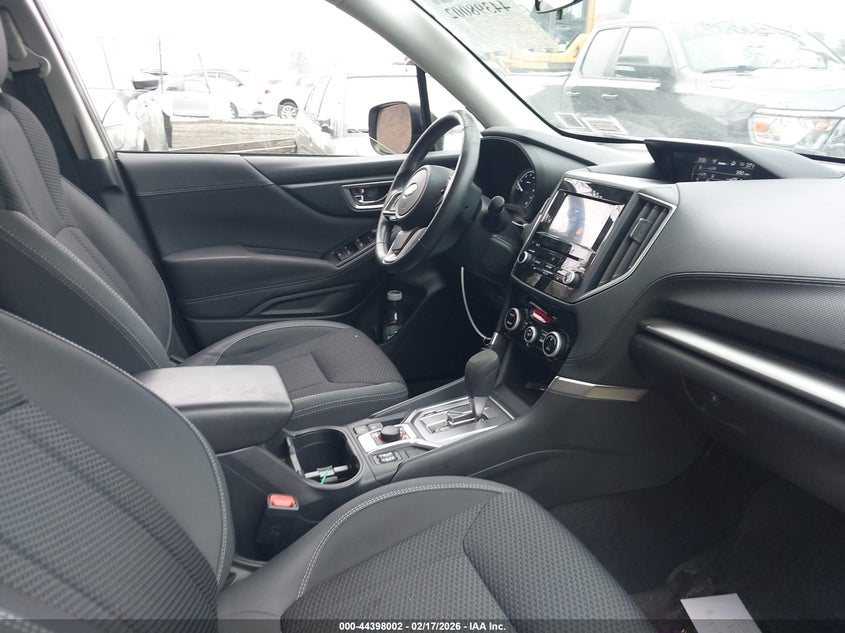 2022 Subaru Forester Premium