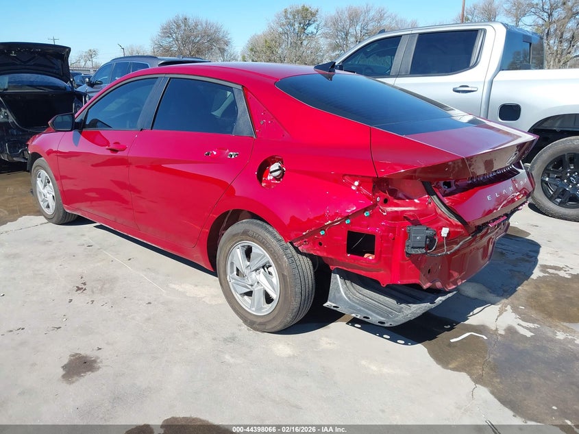 2025 Hyundai Elantra Se